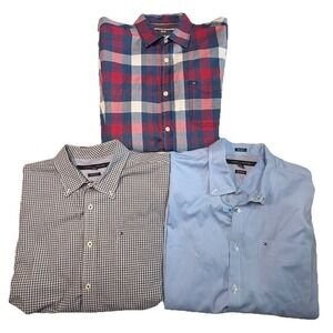 Lot of 3 Tommy Hilfiger Button Up Dress Shirts Men's Size XL Long Sleeve Preppy